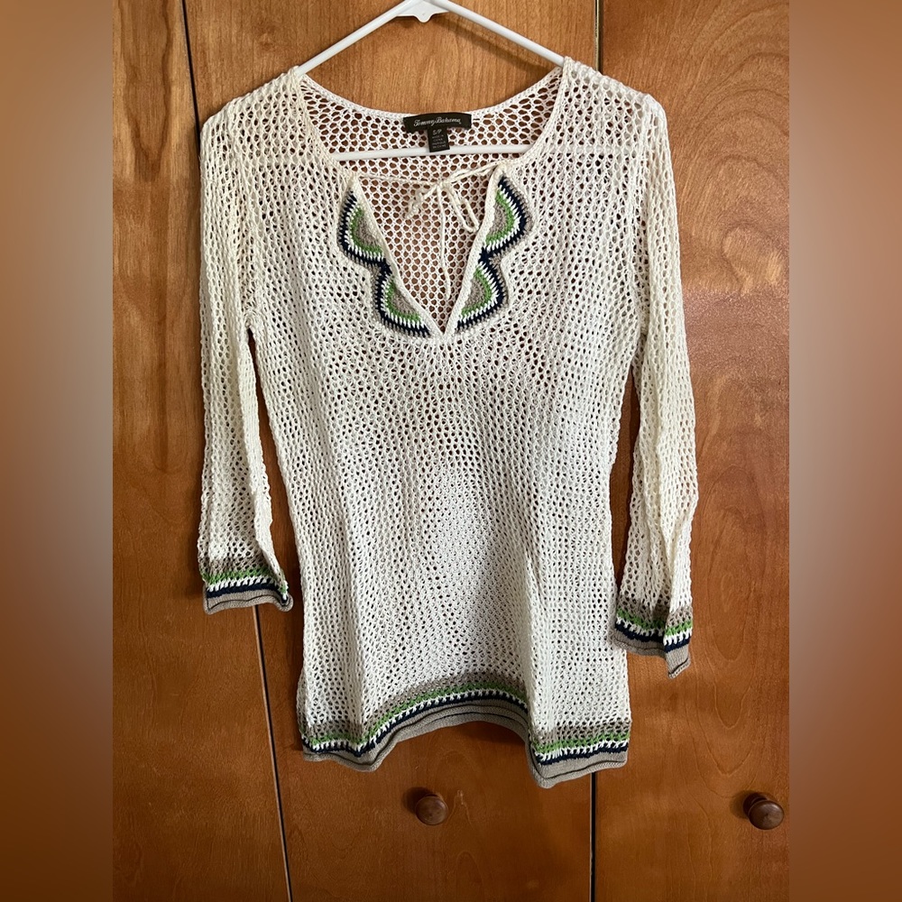 Tommy Bahama open weave sweater size small